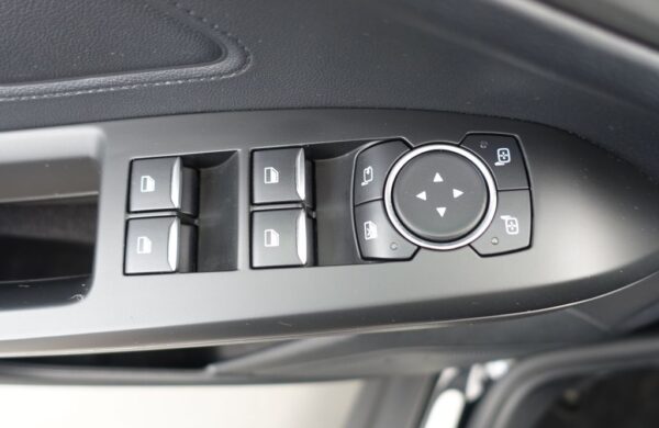 Ford Focus 110 kw, Titanium, manuál, nabídka 1fc96af7-9223-4a9c-95e8-643fa2ed33a7