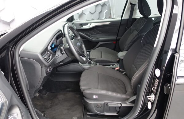 Ford Focus 110 kw, Titanium, manuál, nabídka 1fc96af7-9223-4a9c-95e8-643fa2ed33a7