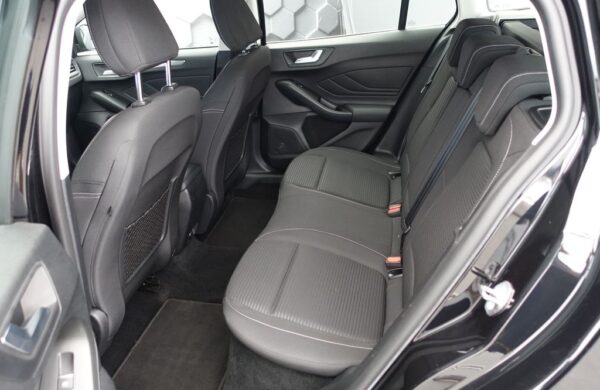 Ford Focus 110 kw, Titanium, manuál, nabídka 1fc96af7-9223-4a9c-95e8-643fa2ed33a7