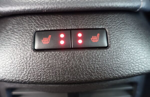 Ford Mondeo 110 kw, Titanium, REZERVOVÁNO, nabídka 6d232f68-680e-440a-9fcd-40feee87979e