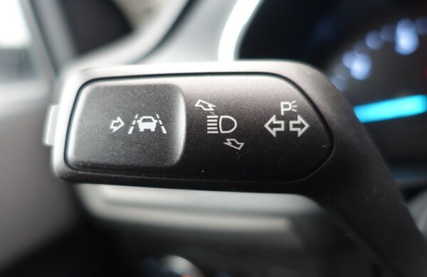 Ford Focus 110 kw, automat, zimní paket, , nabídka 8b8e52a9-4244-4611-8f38-52e5cef19331