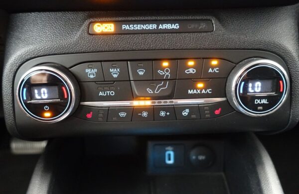 Ford Focus 110 kw, automat, zimní paket, , nabídka 8b8e52a9-4244-4611-8f38-52e5cef19331