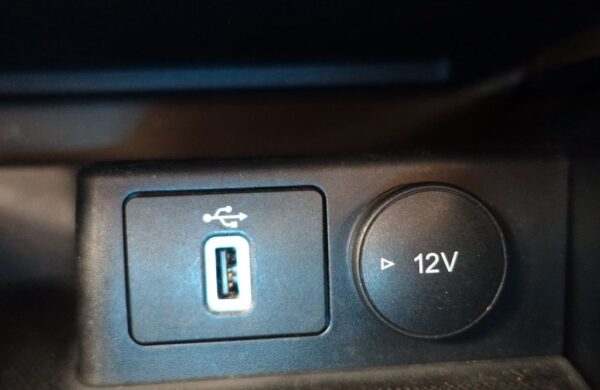 Ford Focus 110 kw, automat, zimní paket, , nabídka 8b8e52a9-4244-4611-8f38-52e5cef19331