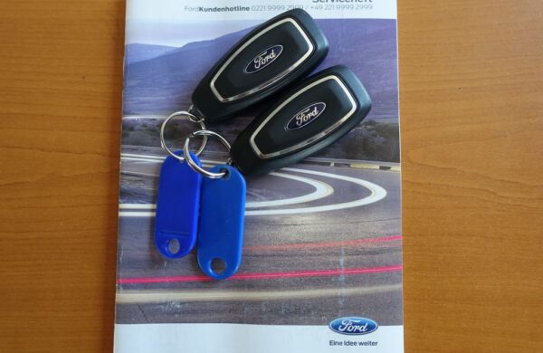Ford Focus 110 kw, automat, zimní paket, , nabídka 8b8e52a9-4244-4611-8f38-52e5cef19331