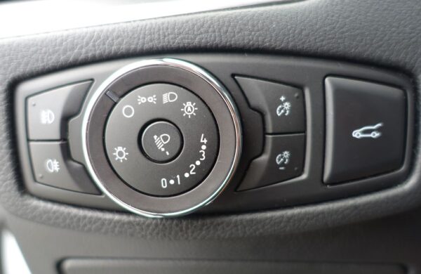 Ford S-Max 2,0 TDCi Titanium 132 kW , nabídka fa87da8b-3c4f-470e-8447-7b57edc6f6ea