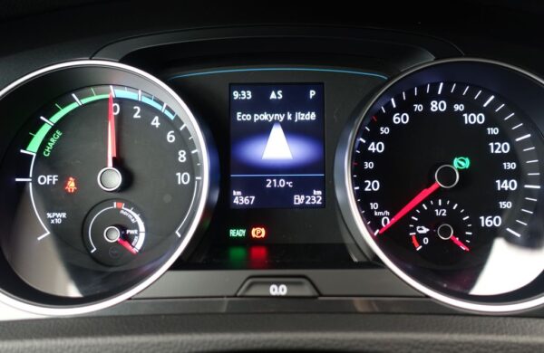 Volkswagen Golf 100kW,Tepelné čerpadlo, nabídka 54b9d637-e6fd-4a20-a1a8-c6975f392a36