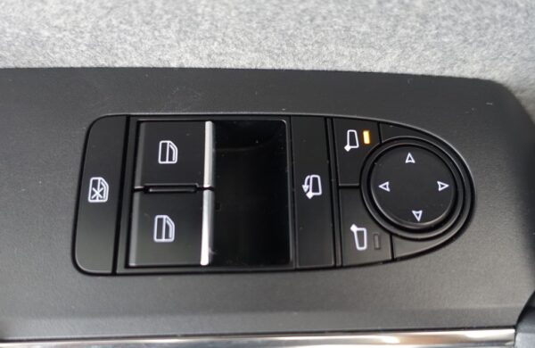 Mazda MX-30  E-Skyactiv,107 kW, nabídka 665ae46a-53d5-4770-bce2-0c0a05b2e8ef