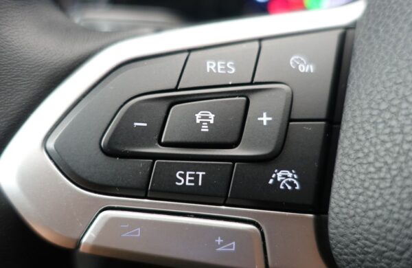 Volkswagen Golf VIII 2.0 TDi  Life DSG/110 kw, nabídka 2348e8cd-bd76-486c-a706-455f0179a0fb