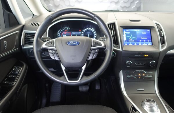 Ford Galaxy 140 kw, AT8, LED, Titanium, nabídka 8c893609-d897-4002-8f2e-41076c11cd83