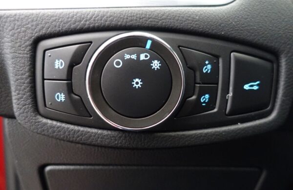 Ford Galaxy 2.0 EcoBlue Titanium 140 kW, nabídka 82e9caad-842b-4bf0-a1b4-dca497f32722