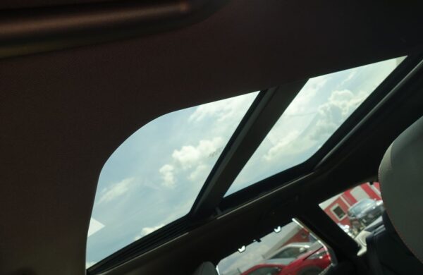 Ford Mondeo 2.0 138 kW Hybrid ecvT ST-Line, nabídka 542a7013-f81a-481b-b3c4-91fc7e58b9cf