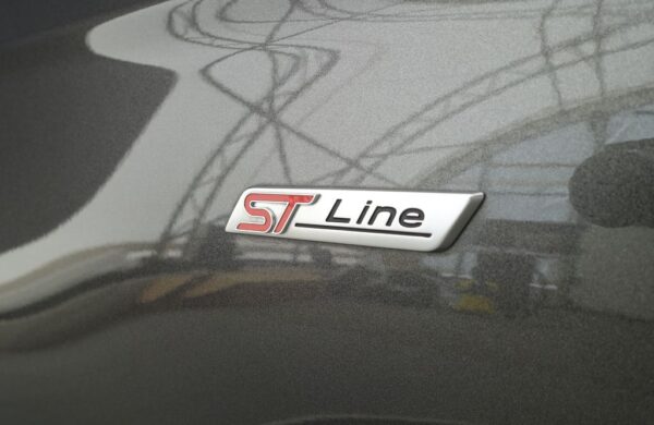 Ford Mondeo 2.0 138 kW Hybrid ecvT ST-Line, nabídka 542a7013-f81a-481b-b3c4-91fc7e58b9cf