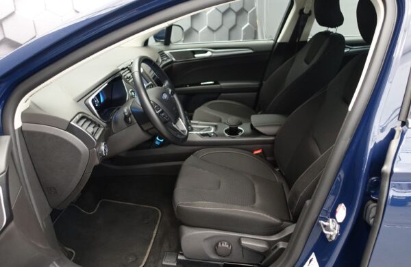Ford Mondeo 2.0 e-CVT Hybrid Titanium, nabídka 65248121-a1ac-4591-a897-8435cbd59938