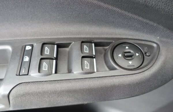 Ford Grand C-Max 2,0 TDCi Titanium, nabídka d578678c-134c-4bad-aba2-c2e96a519c00