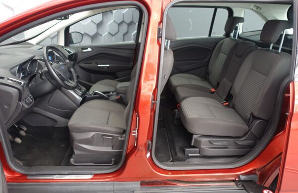 Ford Grand C-Max 2,0 TDCi Titanium, nabídka d578678c-134c-4bad-aba2-c2e96a519c00