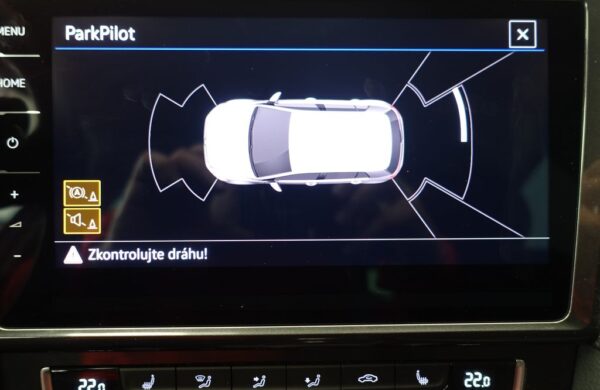 Volkswagen Golf SoH 95,4%, tepelné čerpadlo, nabídka b7028039-4514-4a32-babc-3ccf4e0aebce