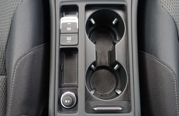 Volkswagen Golf SoH 95,4%, tepelné čerpadlo, nabídka b7028039-4514-4a32-babc-3ccf4e0aebce