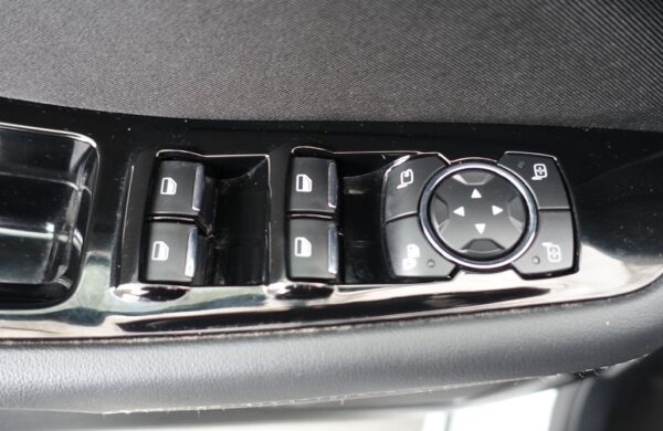 Ford S-Max 2.5 Duratec FHEV TITANIUM, nabídka 8fb4824d-45de-4450-971c-957dd30ce70c