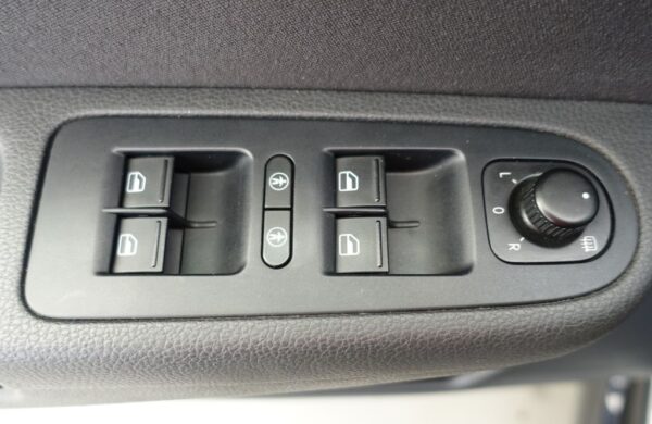 Volkswagen Sharan 2.0 TDI DSG, nabídka d22f1660-45cd-4301-bad5-55012df2f477