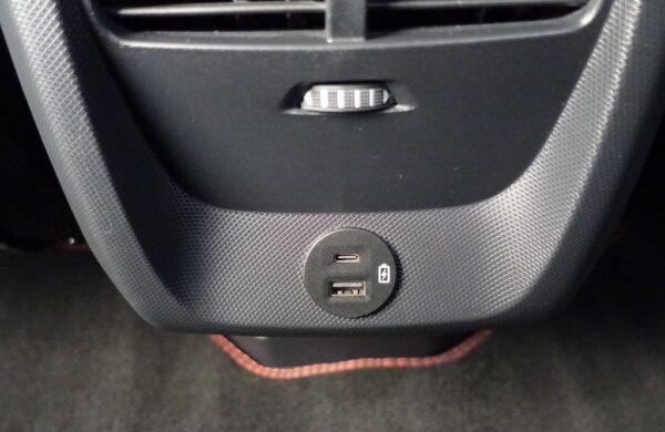 Ford Mustang Mach-E Premium-AWD-98,7 kWh-SOH96,9 %, nabídka 51c96b5d-626a-4172-b94a-fab7b2f18da6