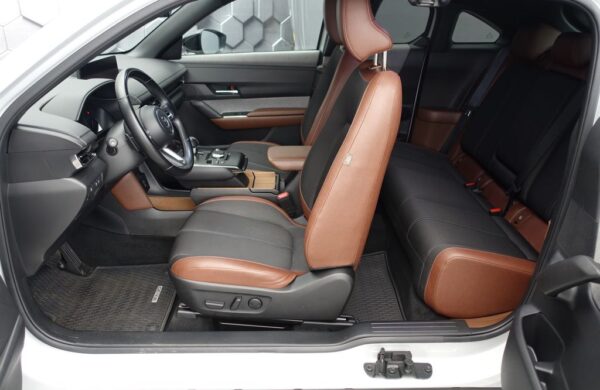 Mazda MX-30 EV ADVANTAGE   INDUSTRIAL VINT, nabídka 59f4cfde-1627-4632-b4ad-795833af80a2