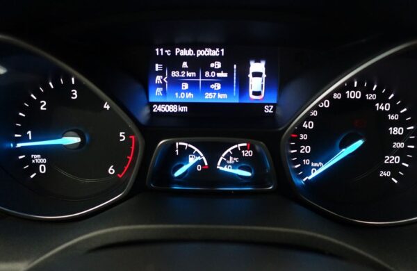 Ford Kuga 2,0 TDCi ST-Line, nabídka 95db2cbe-4d94-4c02-8a37-4657471e4d04