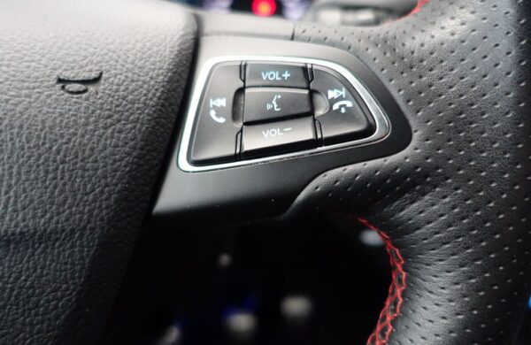 Ford Kuga 2,0 TDCi ST-Line, nabídka 95db2cbe-4d94-4c02-8a37-4657471e4d04