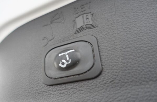 Ford Kuga 2,0 TDCi ST-Line, nabídka 95db2cbe-4d94-4c02-8a37-4657471e4d04