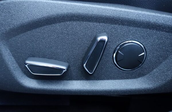 Ford Mondeo 110 kw, man, ST-Line, WEBASTO, nabídka 6f3b3e26-424f-4a6b-8adf-7f263e5f432e