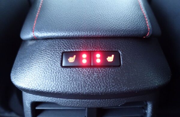 Ford Mondeo 110 kw, man, ST-Line, WEBASTO, nabídka 6f3b3e26-424f-4a6b-8adf-7f263e5f432e