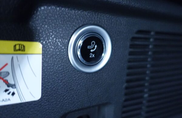 Ford Mondeo 110 kw, man, ST-Line, WEBASTO, nabídka 6f3b3e26-424f-4a6b-8adf-7f263e5f432e