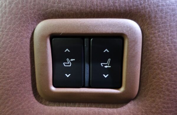 Mazda MX-30 EV ADVANTAGE   INDUSTRIAL VINT, nabídka a6afd1b0-f85e-436d-8326-0acfc0d9f153