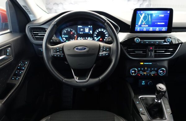 Ford Kuga 110 kw, manuál, Titanium X, nabídka 5c20bba1-caa9-4a21-a2e1-92ece71dca08