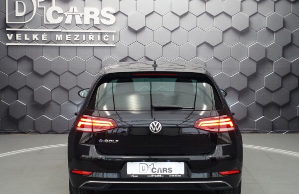 Volkswagen Golf SoH 90,7%, LED světlomety, nabídka 334ea721-ea79-4378-a883-f23dc977887b