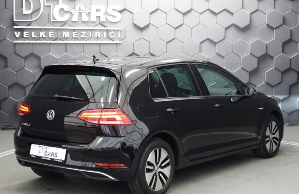 Volkswagen Golf SoH 90,7%, LED světlomety, nabídka 334ea721-ea79-4378-a883-f23dc977887b
