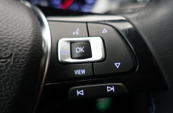 Volkswagen Golf SoH 90,7%, LED světlomety, nabídka 334ea721-ea79-4378-a883-f23dc977887b