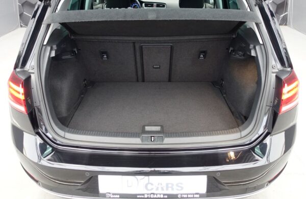 Volkswagen Golf SoH 90,7%, LED světlomety, nabídka 334ea721-ea79-4378-a883-f23dc977887b