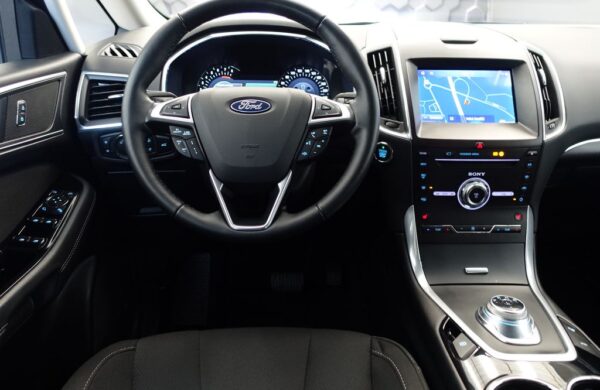 Ford S-Max 2.5 Duratec FHEV TITANIUM, nabídka 943964a9-ebad-49ad-bc3f-7ad5d8313191