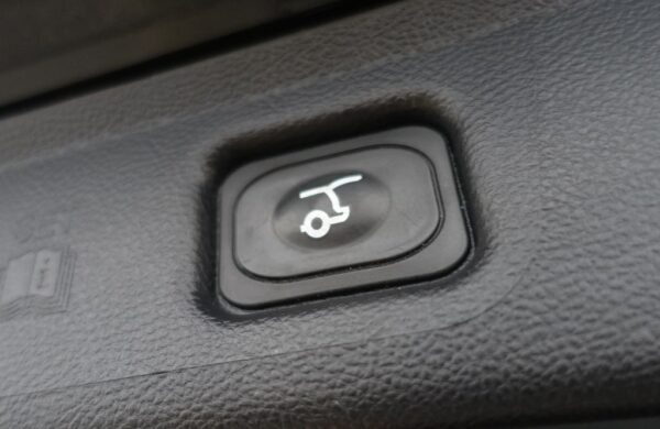 Ford S-Max 2.5 Duratec FHEV TITANIUM, nabídka 943964a9-ebad-49ad-bc3f-7ad5d8313191