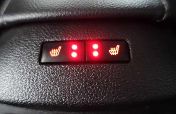 Ford Mondeo 2.0 Ti-VCT Hybrid Titanium, nabídka 936ee208-2304-43fc-889c-0a48b3bf4069