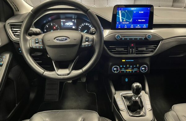 Ford Focus 2.0 Active VIGNALE Head-Up, nabídka 5aa73152-bd9f-4e90-8a94-b211540bd11c