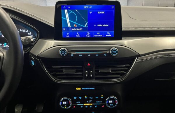 Ford Focus 2.0 Active VIGNALE Head-Up, nabídka 5aa73152-bd9f-4e90-8a94-b211540bd11c
