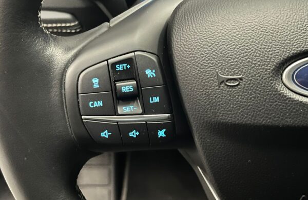 Ford Focus 2.0 Active VIGNALE Head-Up, nabídka 5aa73152-bd9f-4e90-8a94-b211540bd11c