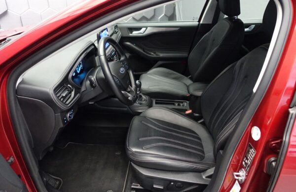 Ford Focus 2.0 Active VIGNALE Head-Up, nabídka 5aa73152-bd9f-4e90-8a94-b211540bd11c