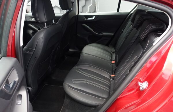 Ford Focus 2.0 Active VIGNALE Head-Up, nabídka 5aa73152-bd9f-4e90-8a94-b211540bd11c