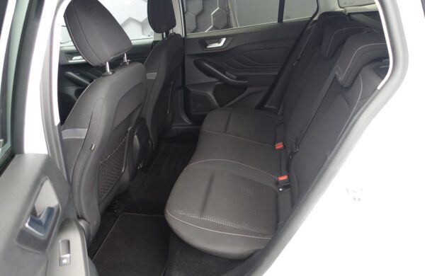 Ford Focus 110 kw, automat, zimní paket, , nabídka 8b8e52a9-4244-4611-8f38-52e5cef19331