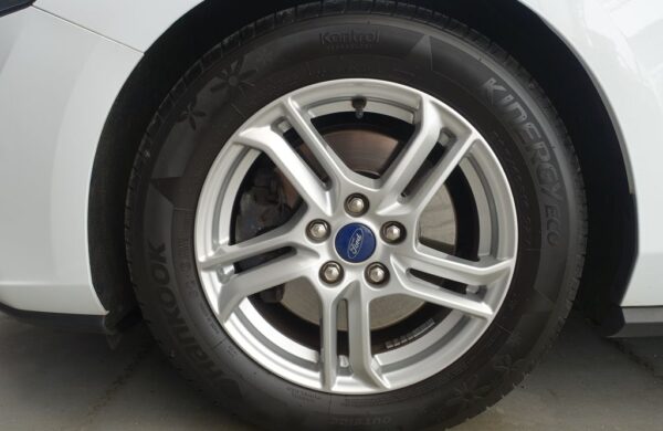 Ford Focus 110 kw, automat, zimní paket, , nabídka 8b8e52a9-4244-4611-8f38-52e5cef19331