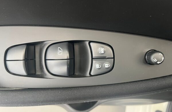 Nissan Leaf 40 kWh Acenta  SoH 92,7 %, nabídka db8bb04b-ee69-4aaf-bfe9-7ea5ff4c3fe3