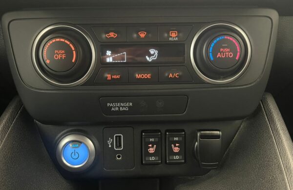 Nissan Leaf 40 kWh Acenta  SoH 92,7 %, nabídka db8bb04b-ee69-4aaf-bfe9-7ea5ff4c3fe3