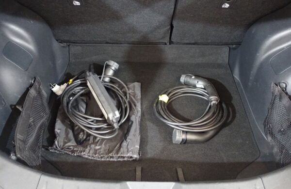 Nissan Leaf 40 kWh Acenta  SoH 92,7 %, nabídka db8bb04b-ee69-4aaf-bfe9-7ea5ff4c3fe3